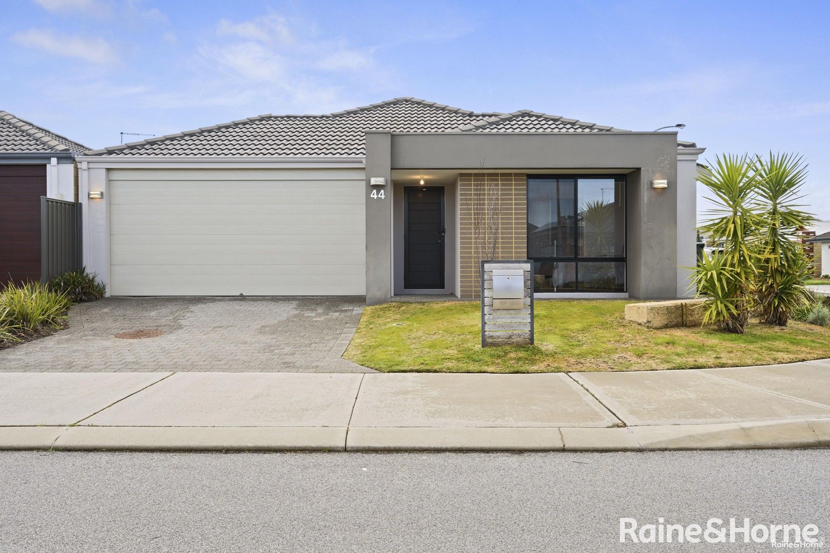 3 bedrooms House in 44 Ligado Avenue AVELEY WA, 6069