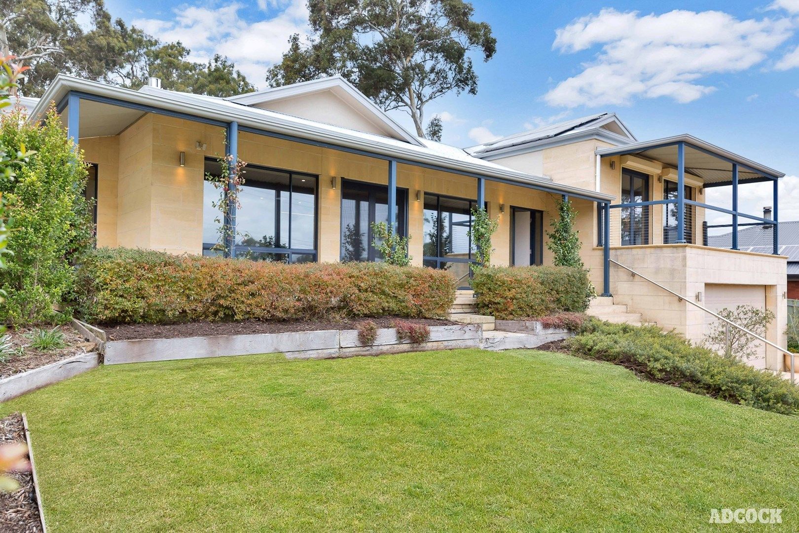 94 Onkaparinga Valley Road, Woodside SA 5244, Image 0