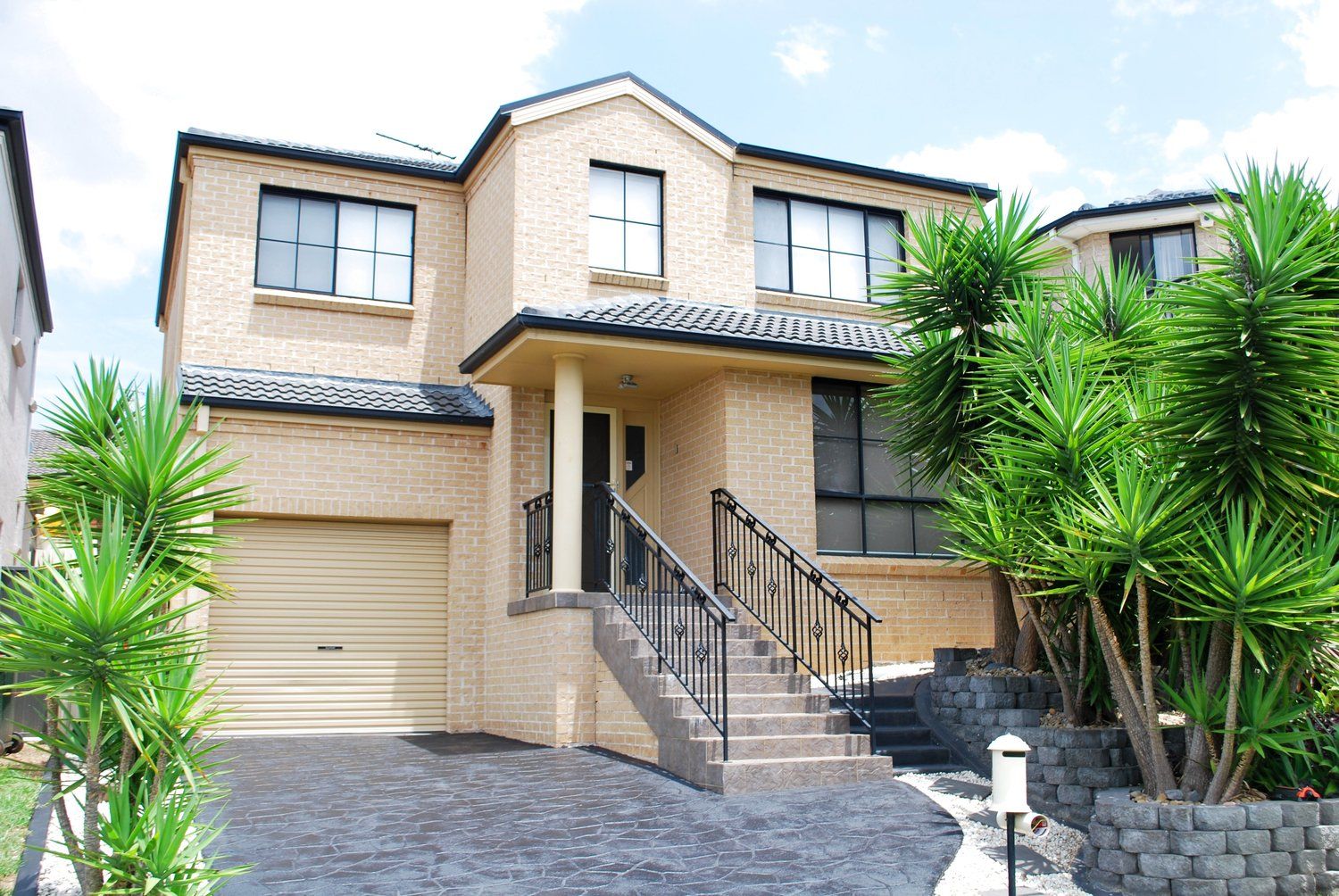 8B Domenico Close, West Hoxton NSW 2171, Image 0