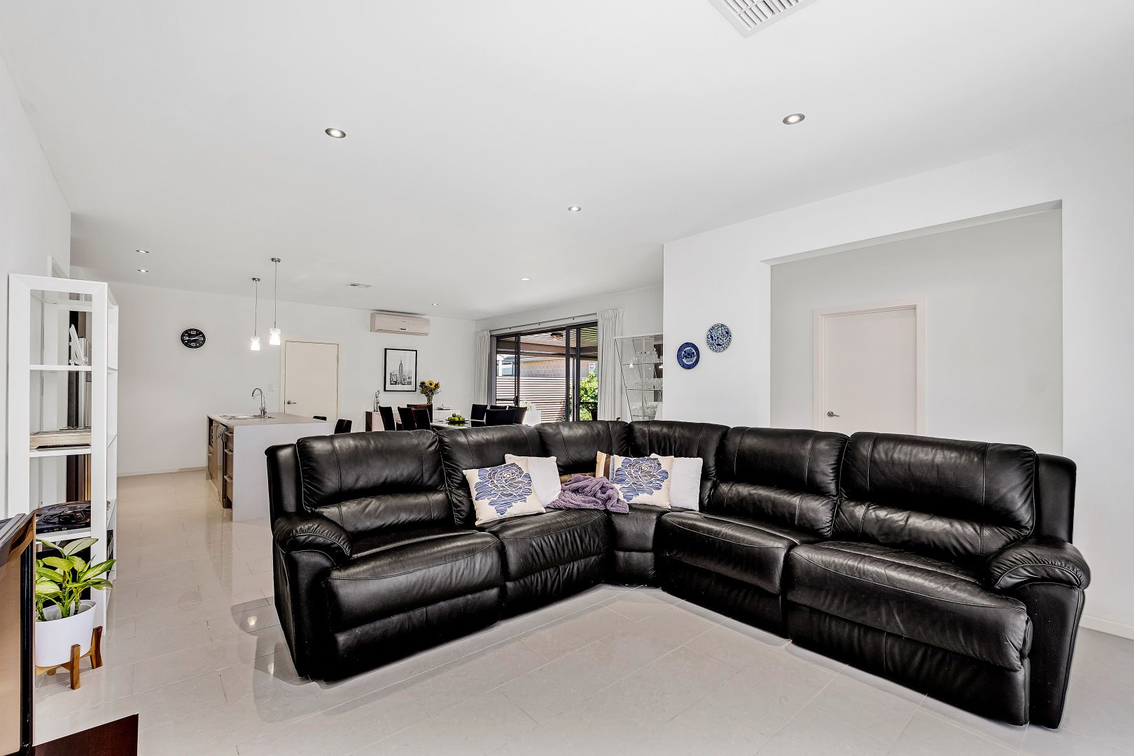 22 Bowden Grove, Oaklands Park SA 5046, Image 2