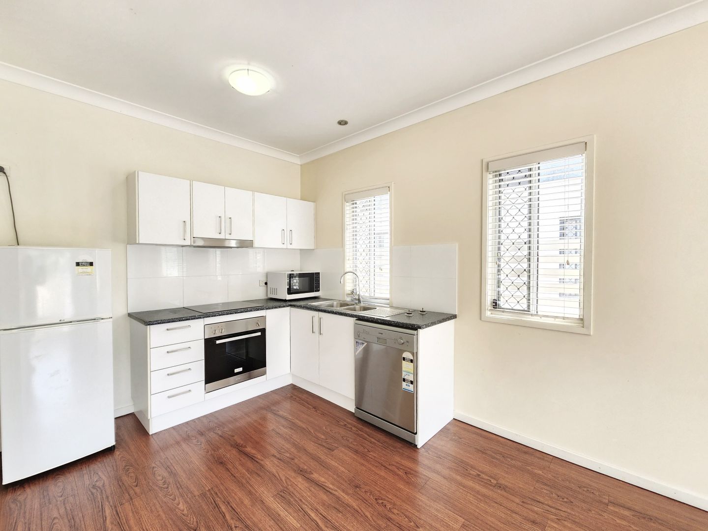 C/179 Highgate Street, Coopers Plains QLD 4108 Apartment For Rent