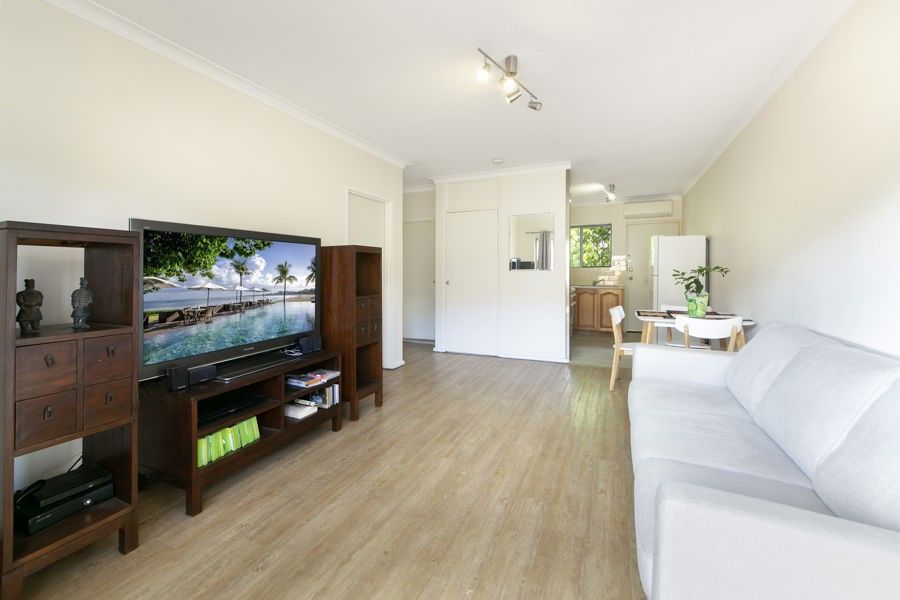 7 28 Kitchener Street Coorparoo Qld 4151 Apartment For
