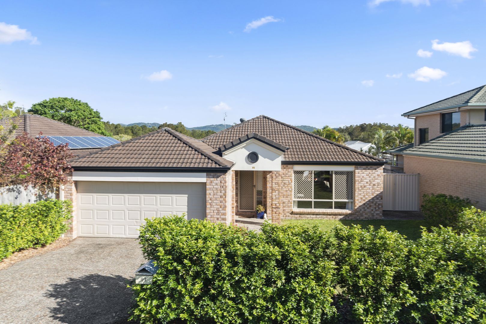 91 Casuarina Drive, Elanora QLD 4221, Image 2