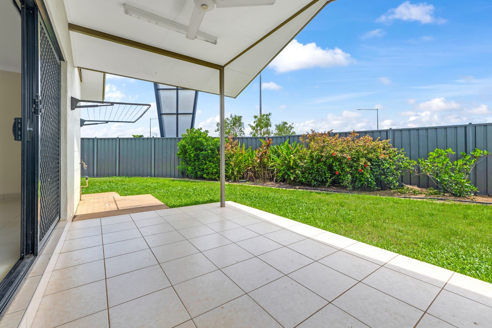 2/5 Bloodwood Street, Zuccoli NT 0832, Image 2