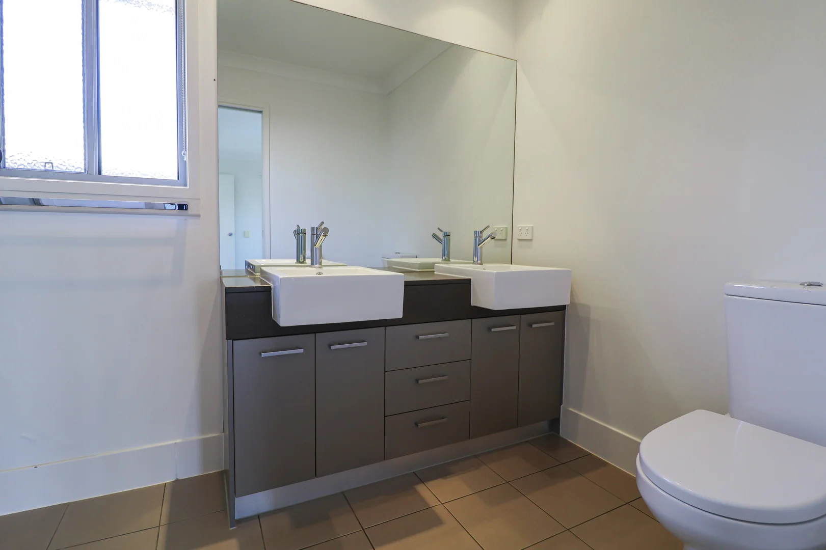 Additional image 21 of 2 Carlsson Place, Kirkwood QLD 4680