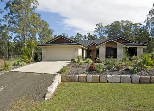 16 Appaloosa Place, Pine Mountain QLD 4306