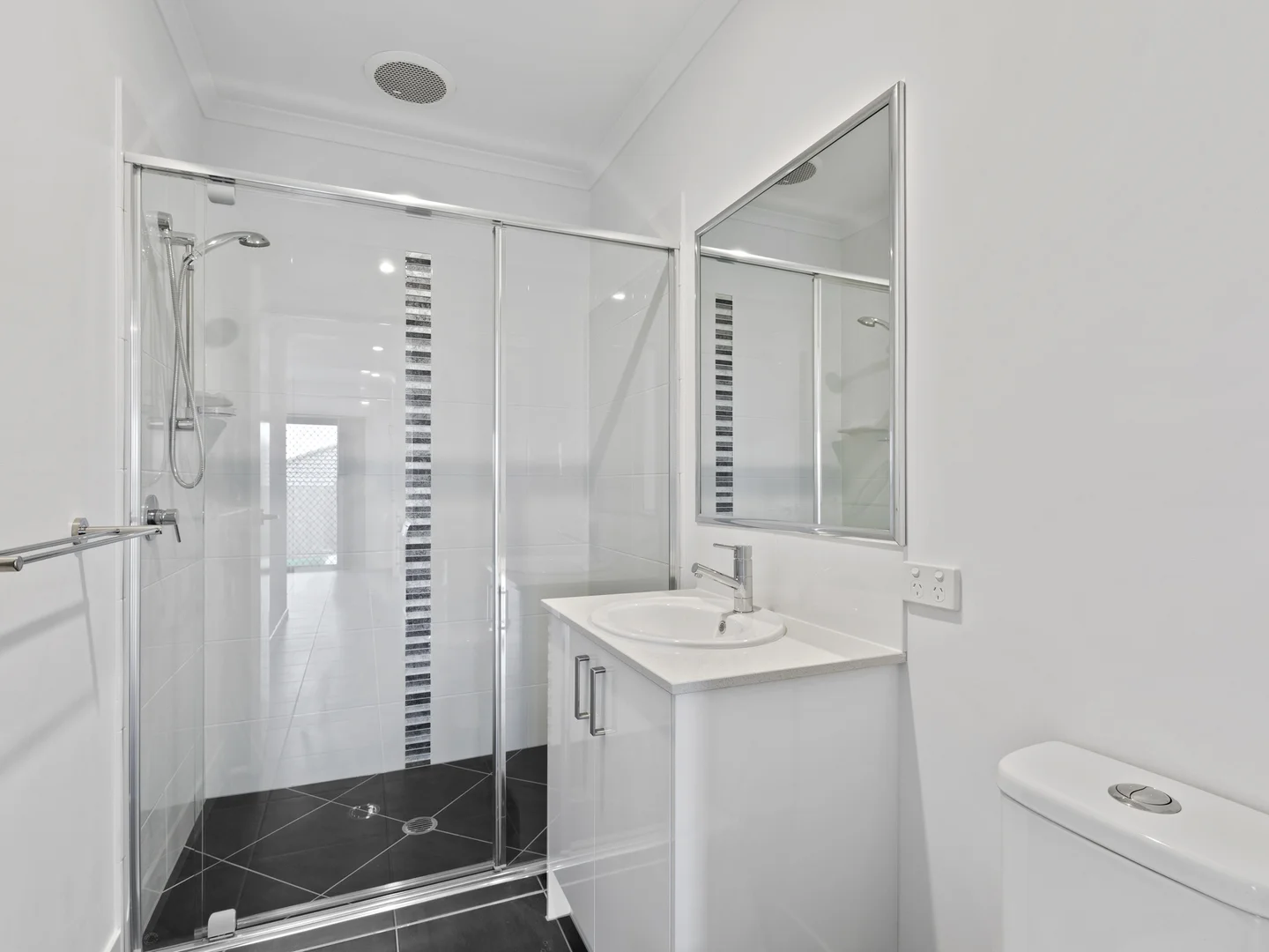 Additional image 8 of 2/142 Bilby Dr, Morayfield QLD 4506