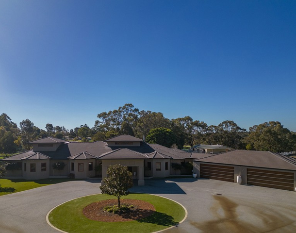 15 Lee-Steere Drive, Mariginiup WA 6078