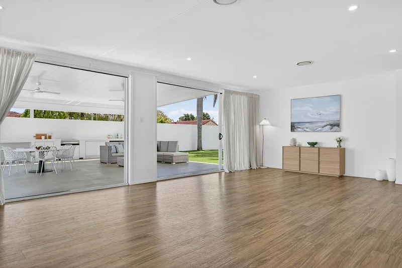 Additional image 18 of 16 Montserrat Court, Clear Island Waters QLD 4226