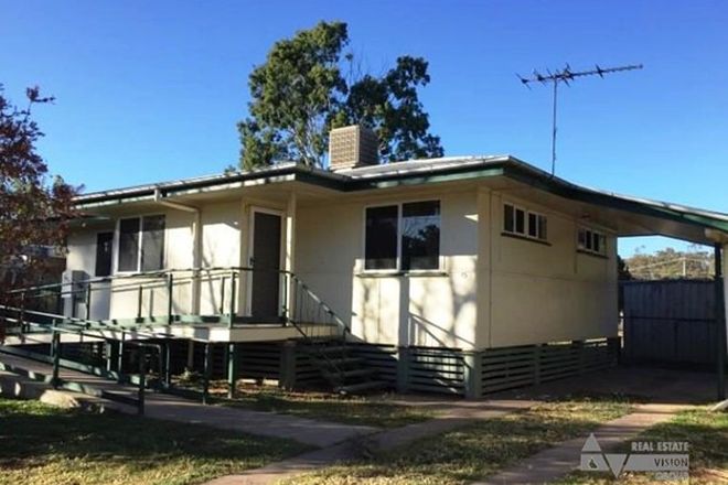 Picture of 15 West St, BLUFF QLD 4702