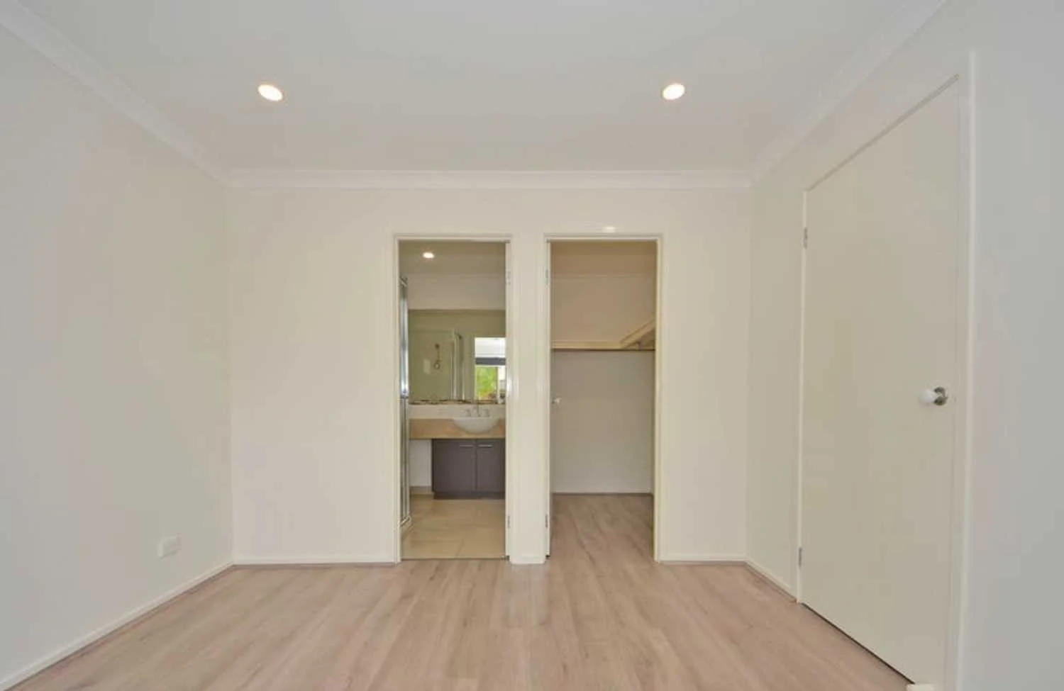 Additional image 4 of 42 Kinglake Drive, Manor Lakes VIC 3024