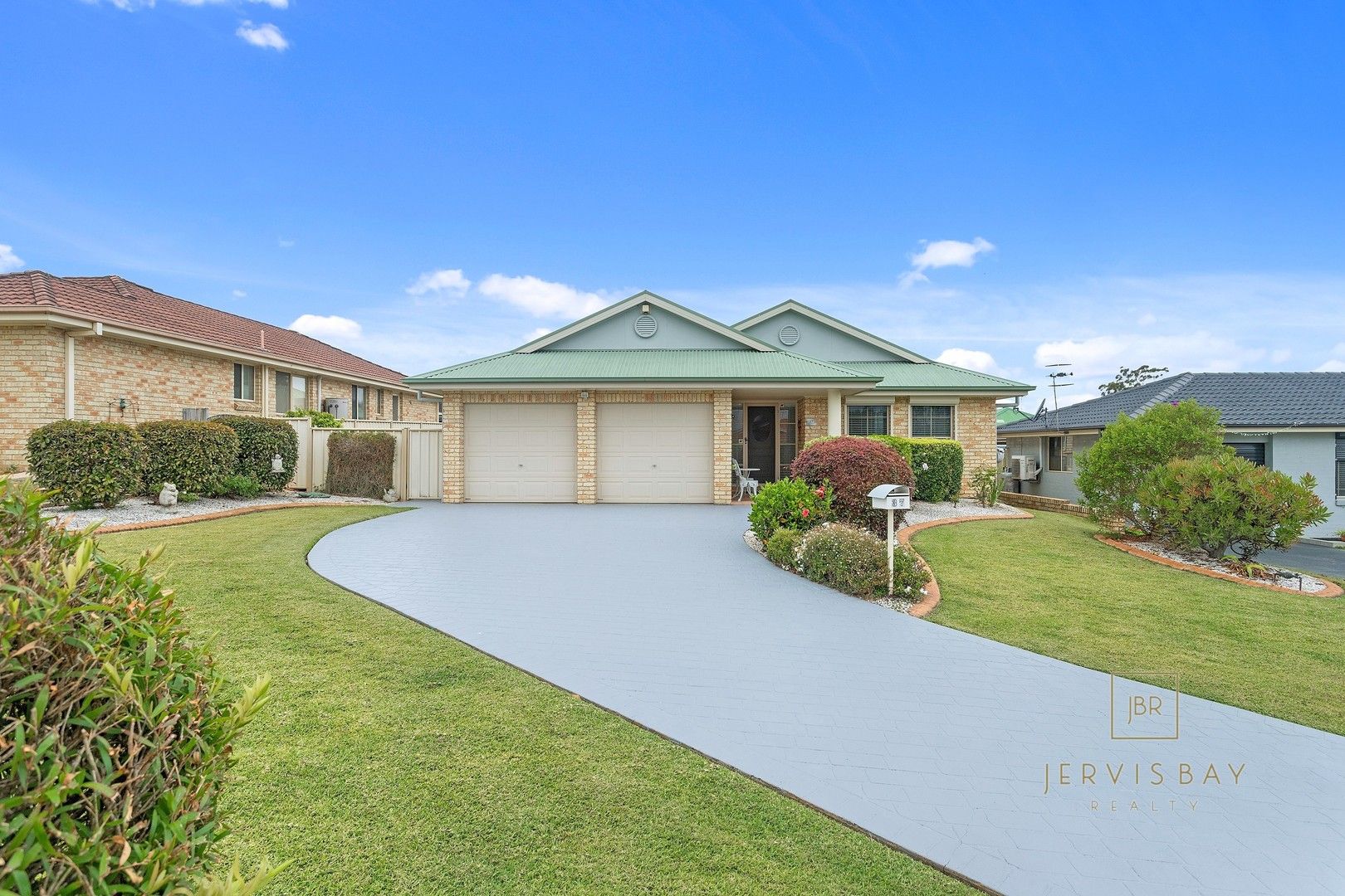 4 bedrooms House in 37 Forrester Court SANCTUARY POINT NSW, 2540