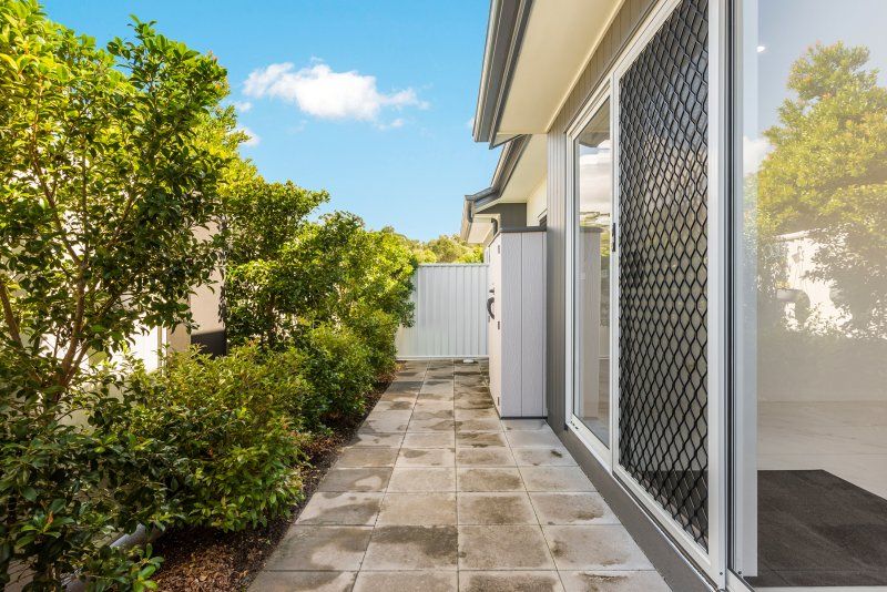 2/7 Olive Circuit, Caloundra West QLD 4551, Image 2