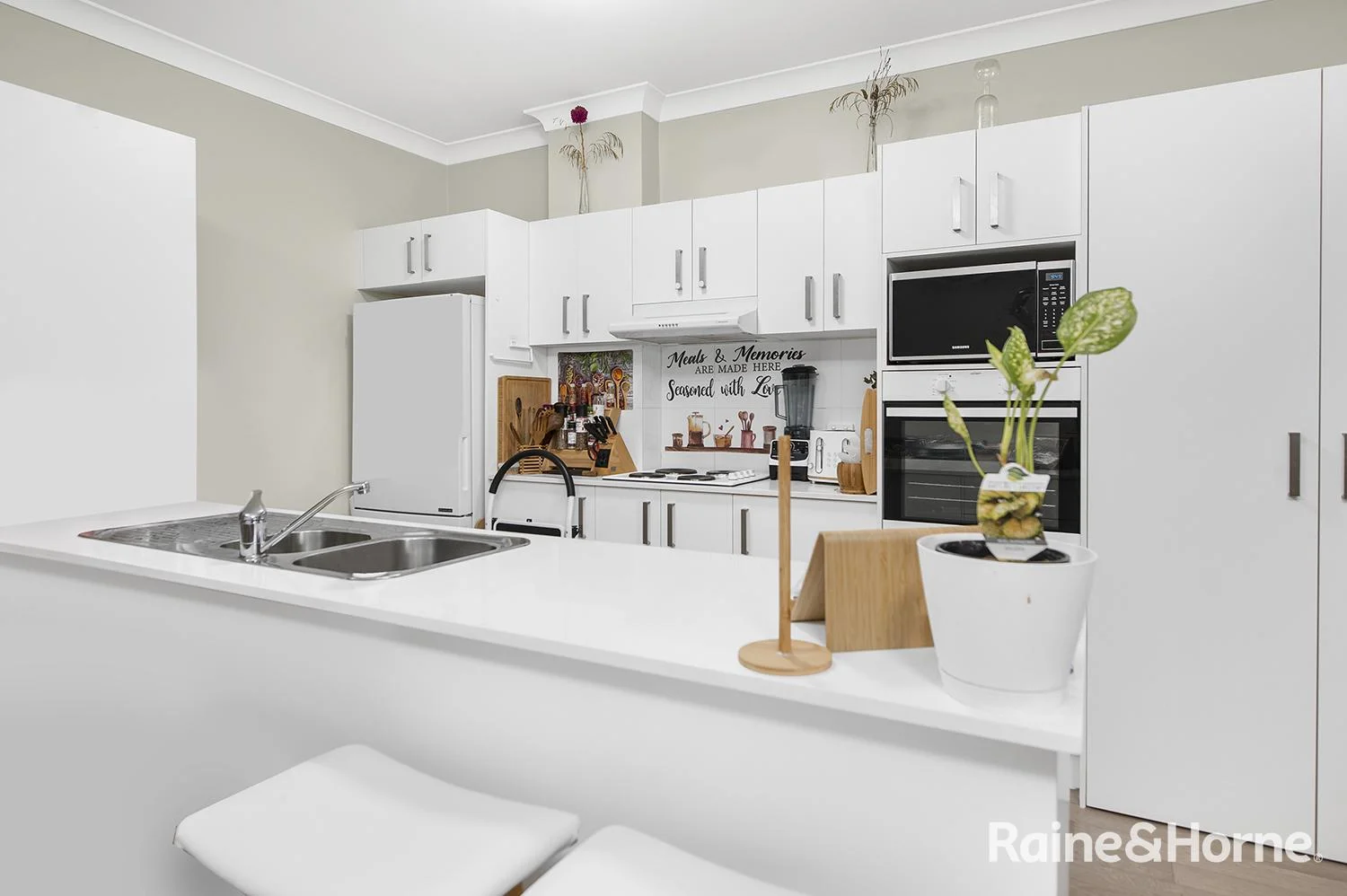 Additional image 2 of 8/293 Mann Street, Gosford NSW 2250