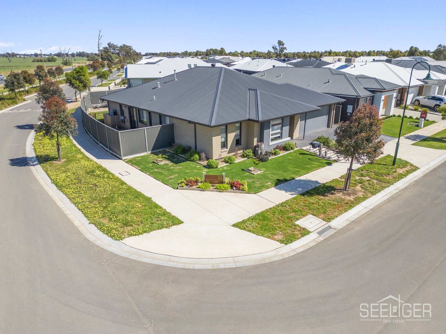 4 bedrooms House in 32 Oasis Crescent YARRAWONGA VIC, 3730