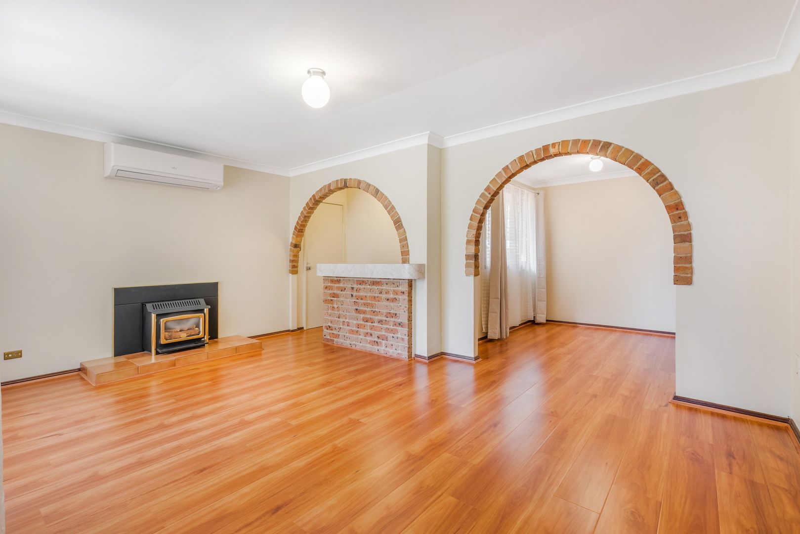 54 Nineveh Crescent, Greenfield Park NSW 2176, Image 1
