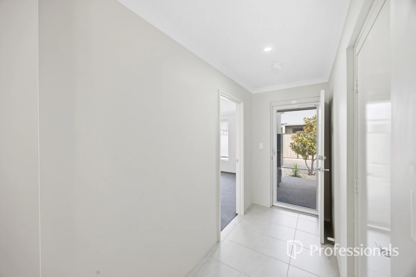 Additional image 3 of 6/5 Break O'Day Drive, Australind WA 6233