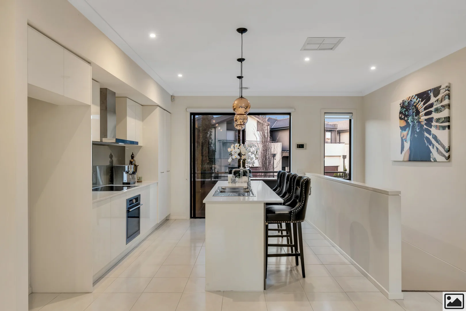 Additional image 2 of 48 Zara Close, Bundoora VIC 3083