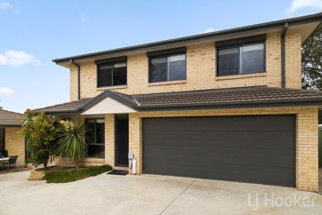 Picture of 4/9 Parr Place, KARABAR NSW 2620