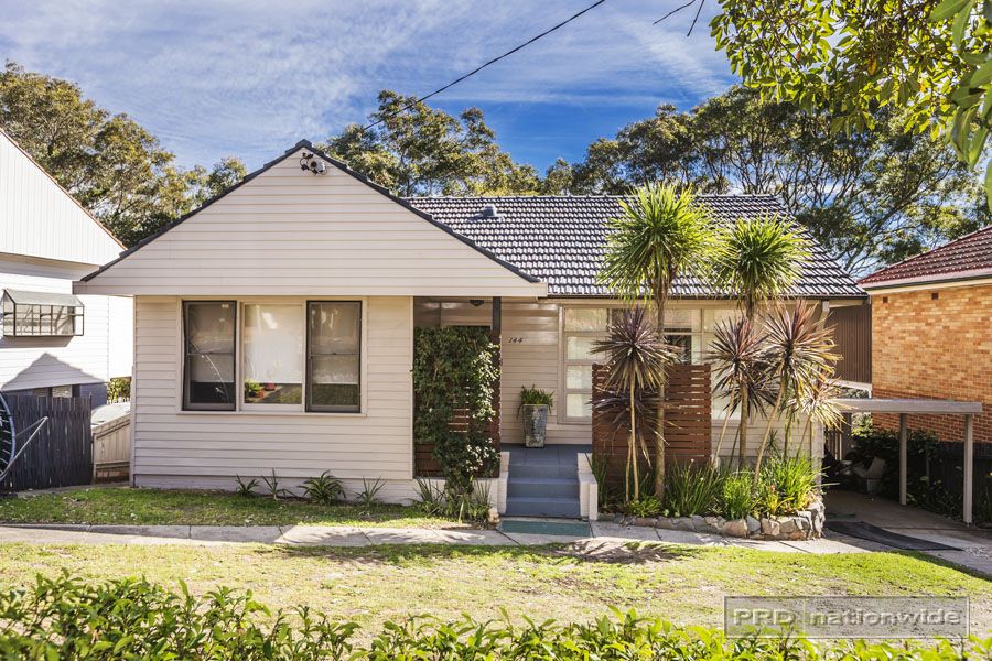 144 Northcott Drive, Adamstown Heights NSW 2289, Image 0