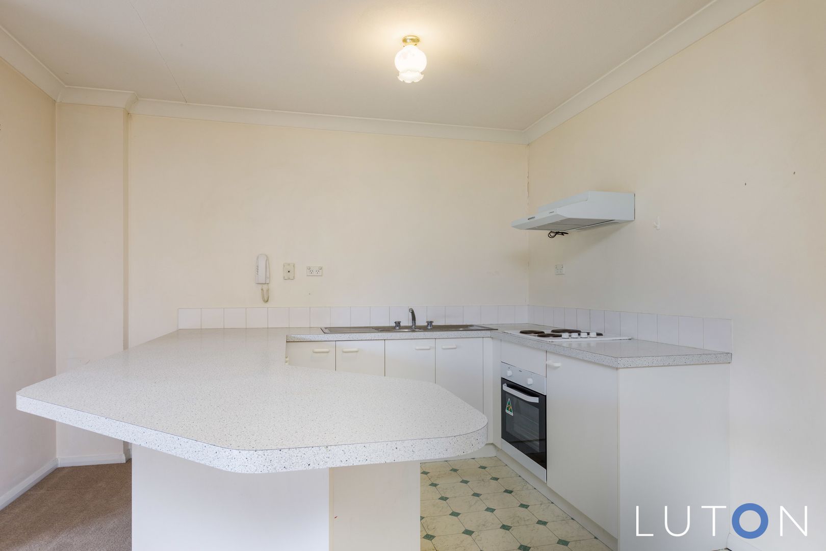 6/53 McMillan Crescent, Griffith ACT 2603, Image 1