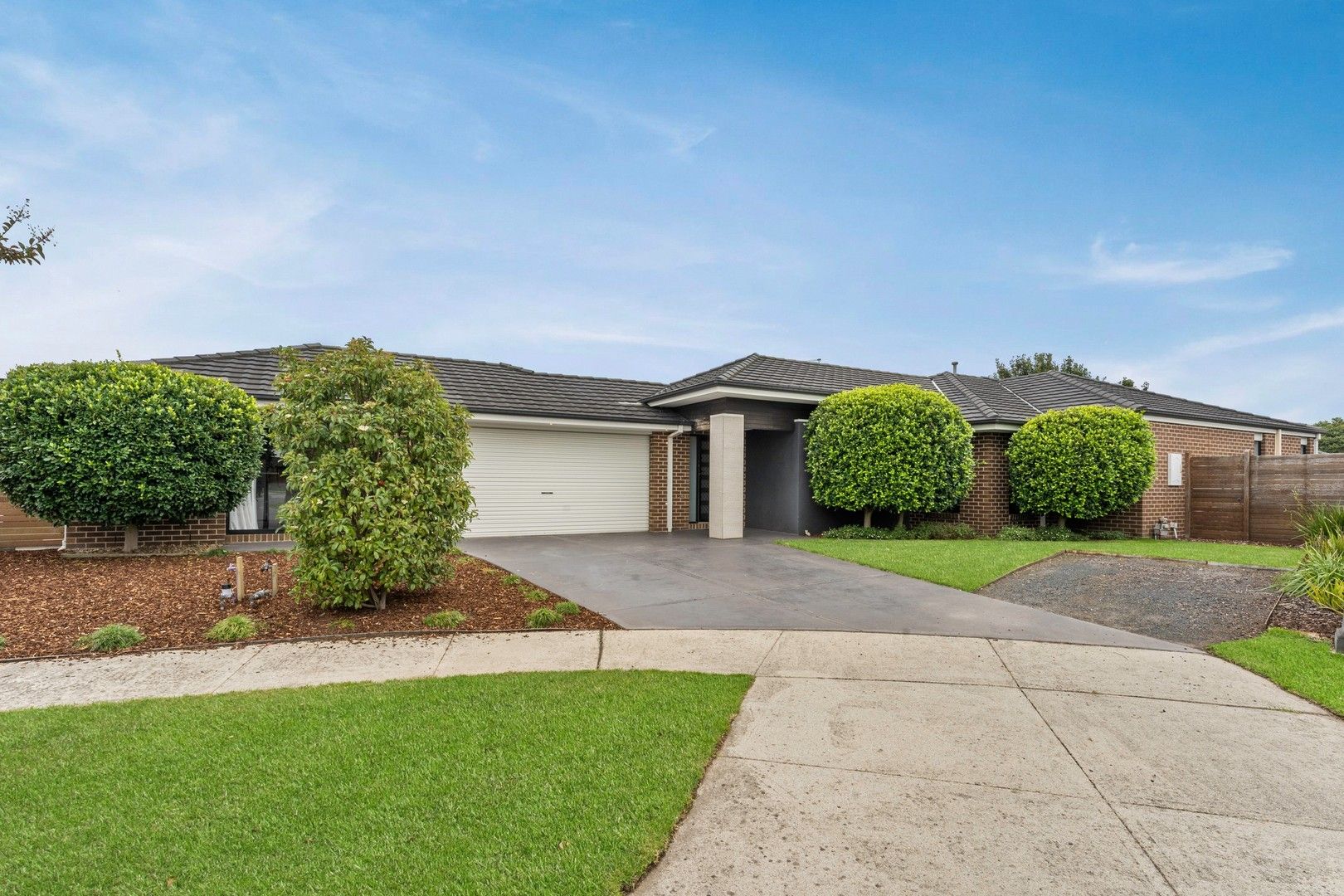 6 Pipit Close, Pakenham VIC 3810, Image 0