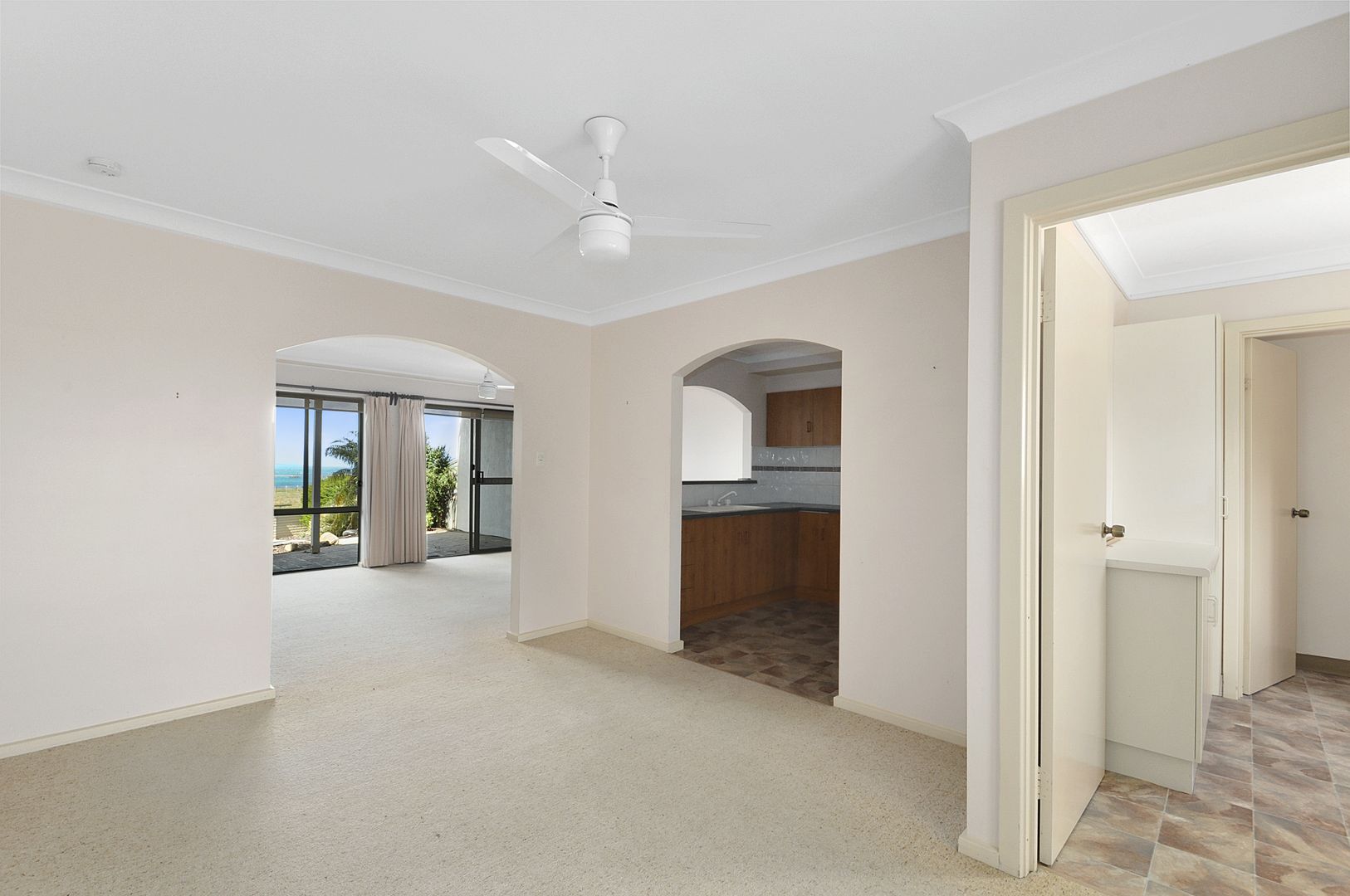 2/6-8 Rowe Terrace, Ardrossan SA 5571, Image 2