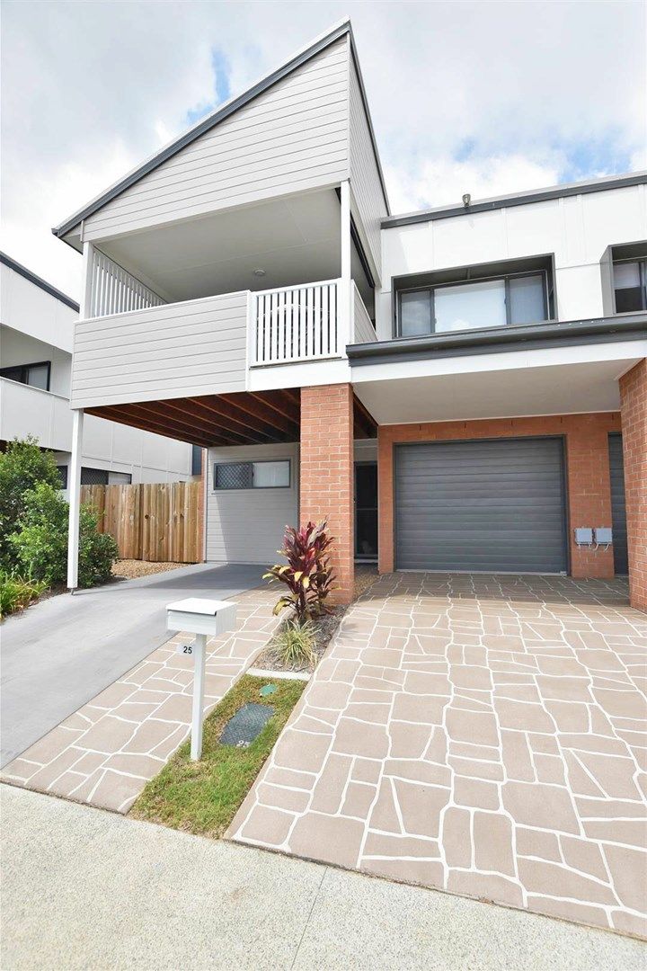 4 bedrooms Townhouse in 25/28 Sedgemoor Street CARSELDINE QLD, 4034