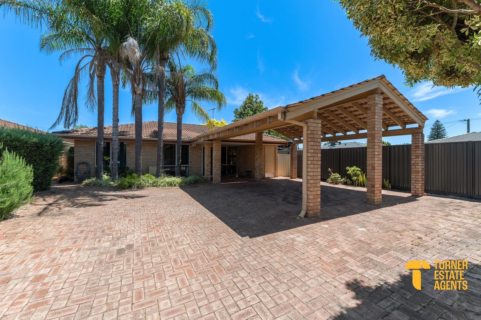3 bedrooms Villa in 4/52 Pola Street DIANELLA WA, 6059