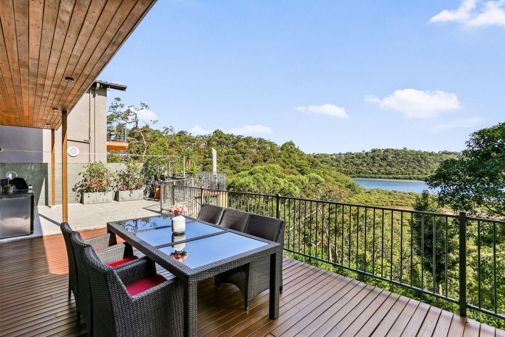 39 Moons Avenue, Lugarno NSW 2210, Image 0