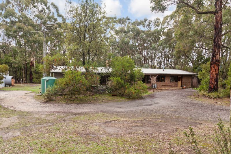 162 Fitzgerald Road, Bullengarook VIC 3437, Image 0