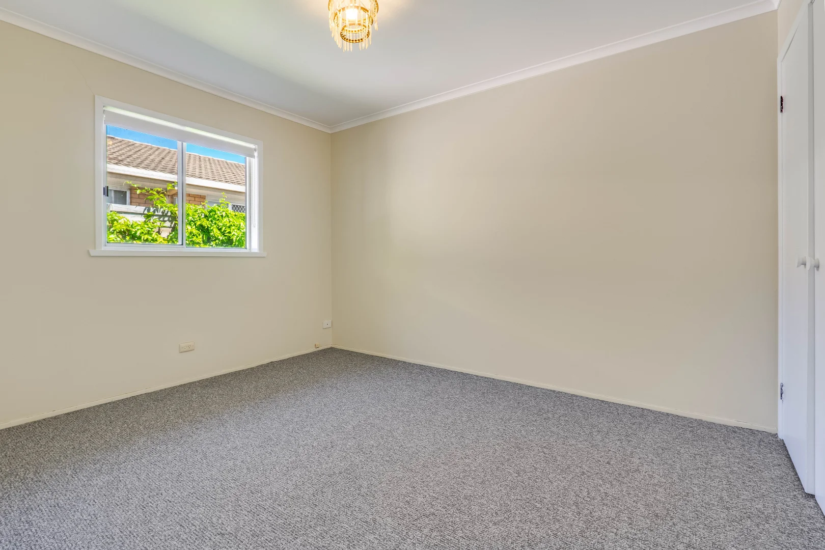 Additional image 3 of 2/209 Plummer Street, South Albury NSW 2640