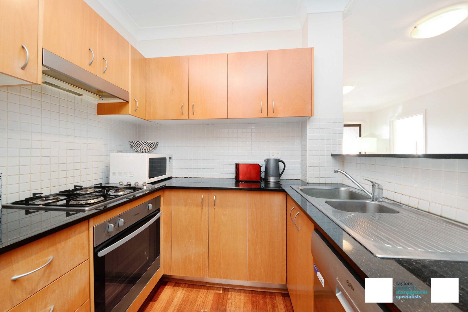 15/253-255 Carrington Road, Coogee NSW 2034, Image 2