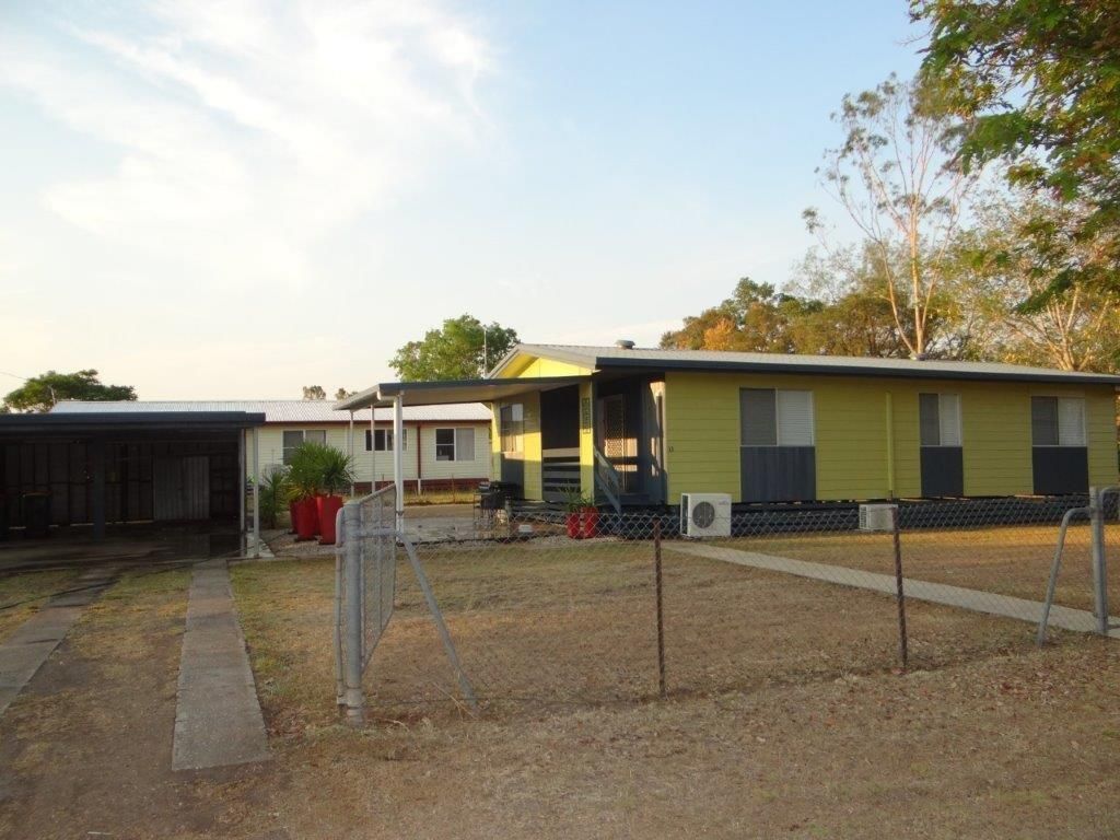 25 Reynolds street, Nebo QLD 4742, Image 0