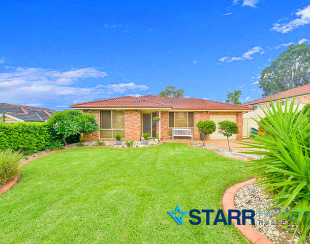 15 Carbasse Crescent, St Helens Park NSW 2560
