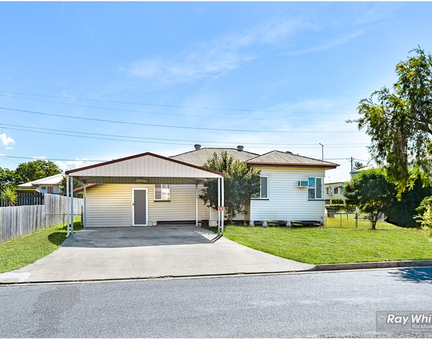 62 Park Street, Park Avenue QLD 4701