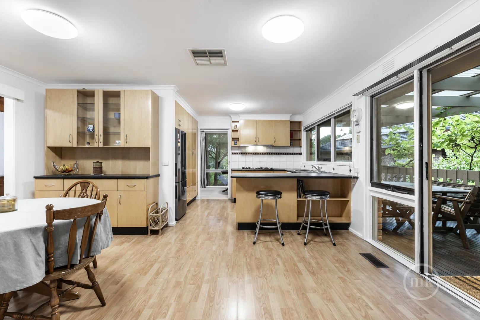 Additional image 5 of 40 Kirwana Grove, Montmorency VIC 3094