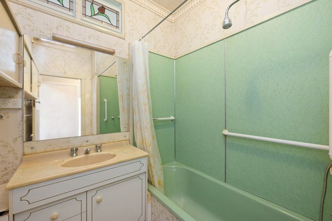 75 Ferguson Road Camp Hill 4152 - Image 6