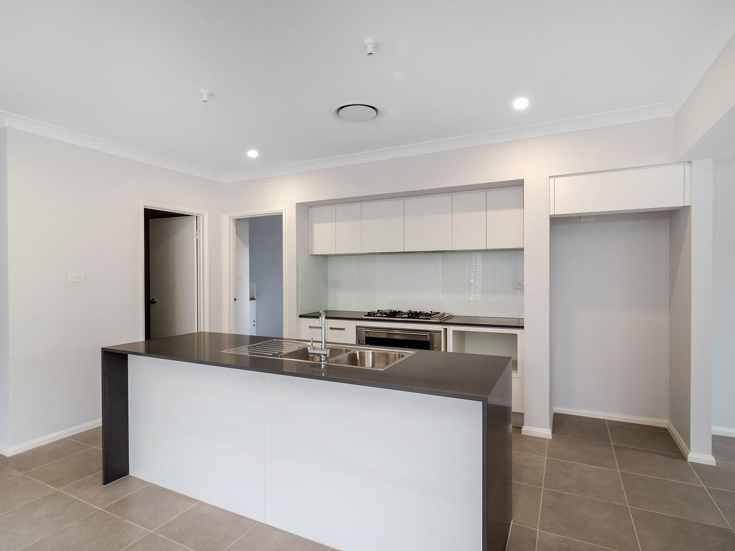 4 John Black Drive, Marsden Park NSW 2765, Image 1