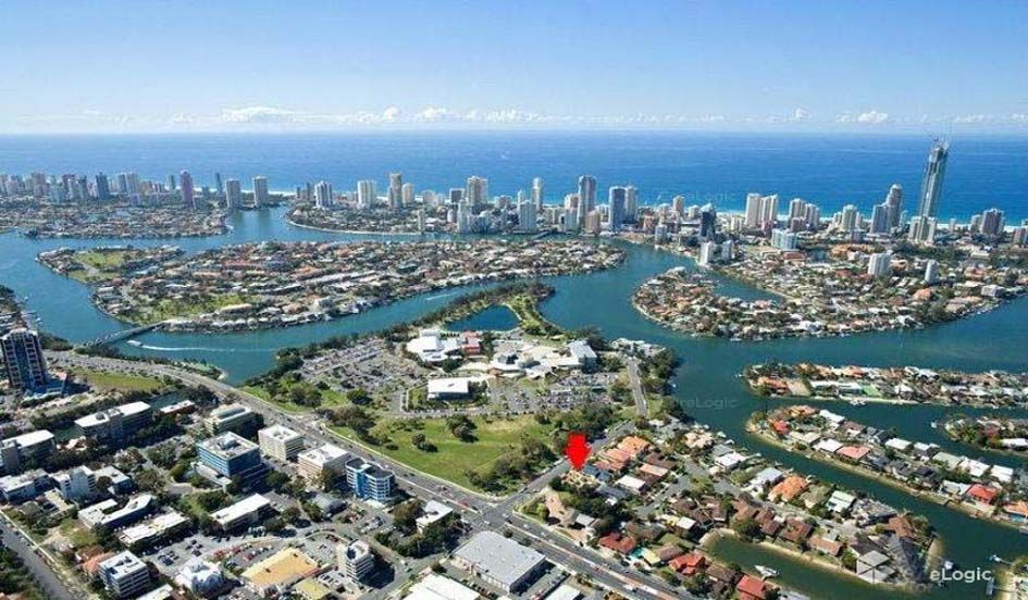 2/14 Crombie Avenue, Surfers Paradise QLD 4217, Image 1