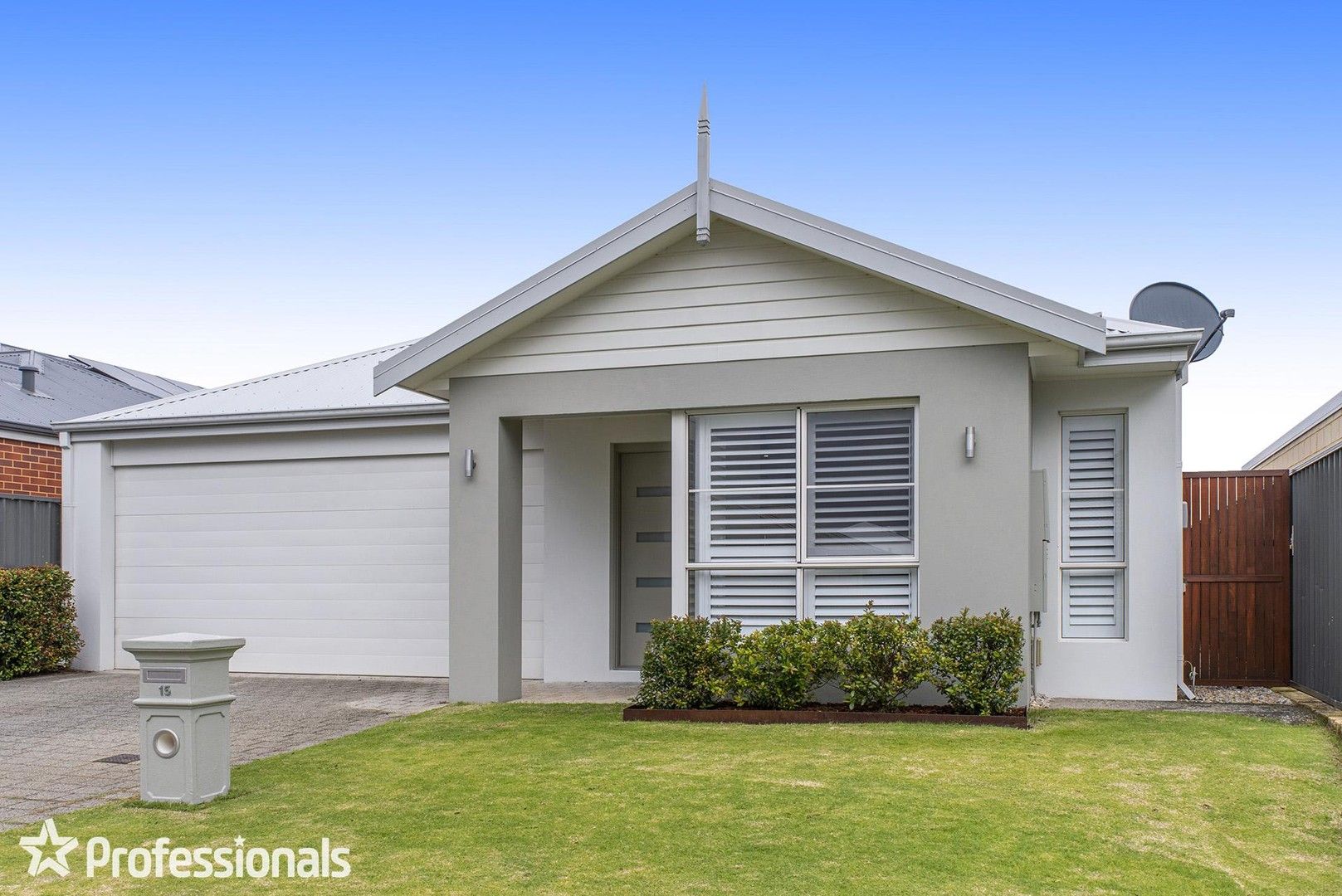 15 Nokota Street, Darling Downs WA 6122, Image 0