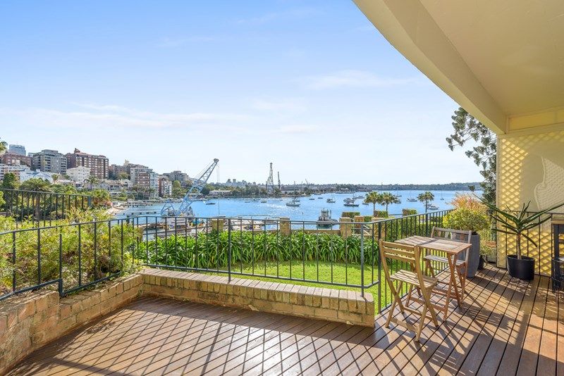 2/106 Elizabeth Bay Road, Elizabeth Bay Property History & Address