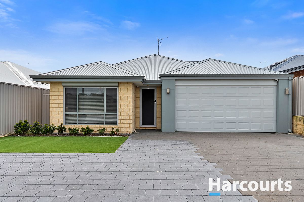4 bedrooms House in 29 Nandina Avenue SINAGRA WA, 6065