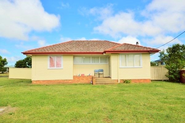 8 Abercrombie Street, Guyra NSW 2365, Image 0