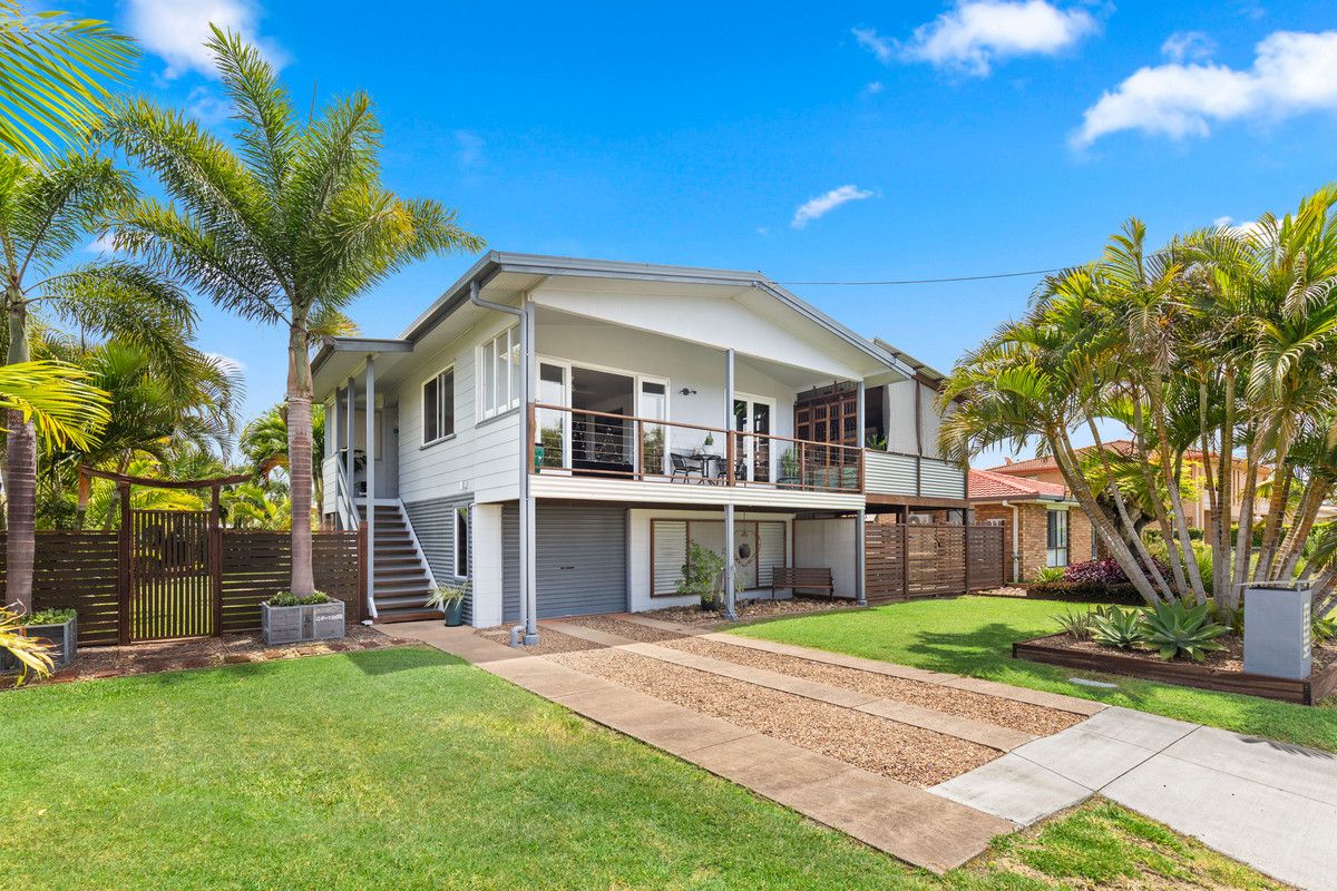 11 Moonbi Street, Scarness QLD 4655, Image 0