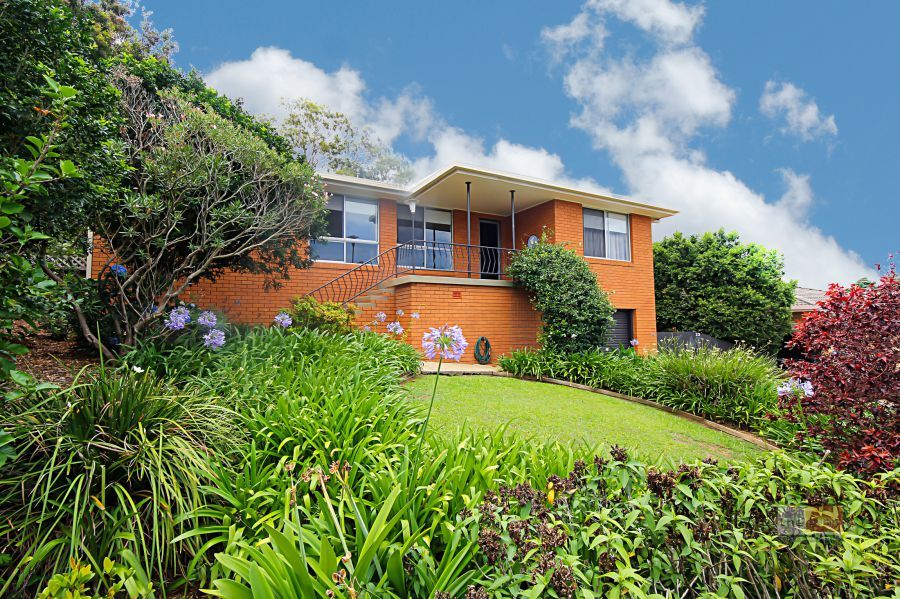 23 Hillview Crescent, Coffs Harbour NSW 2450, Image 0