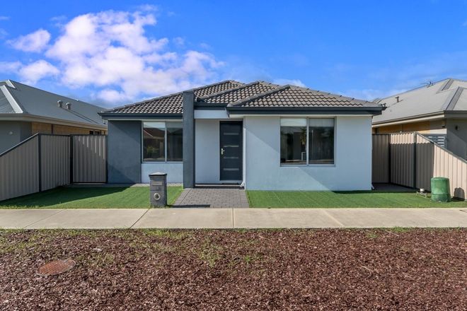 Picture of 18 Miramar Way, PIARA WATERS WA 6112