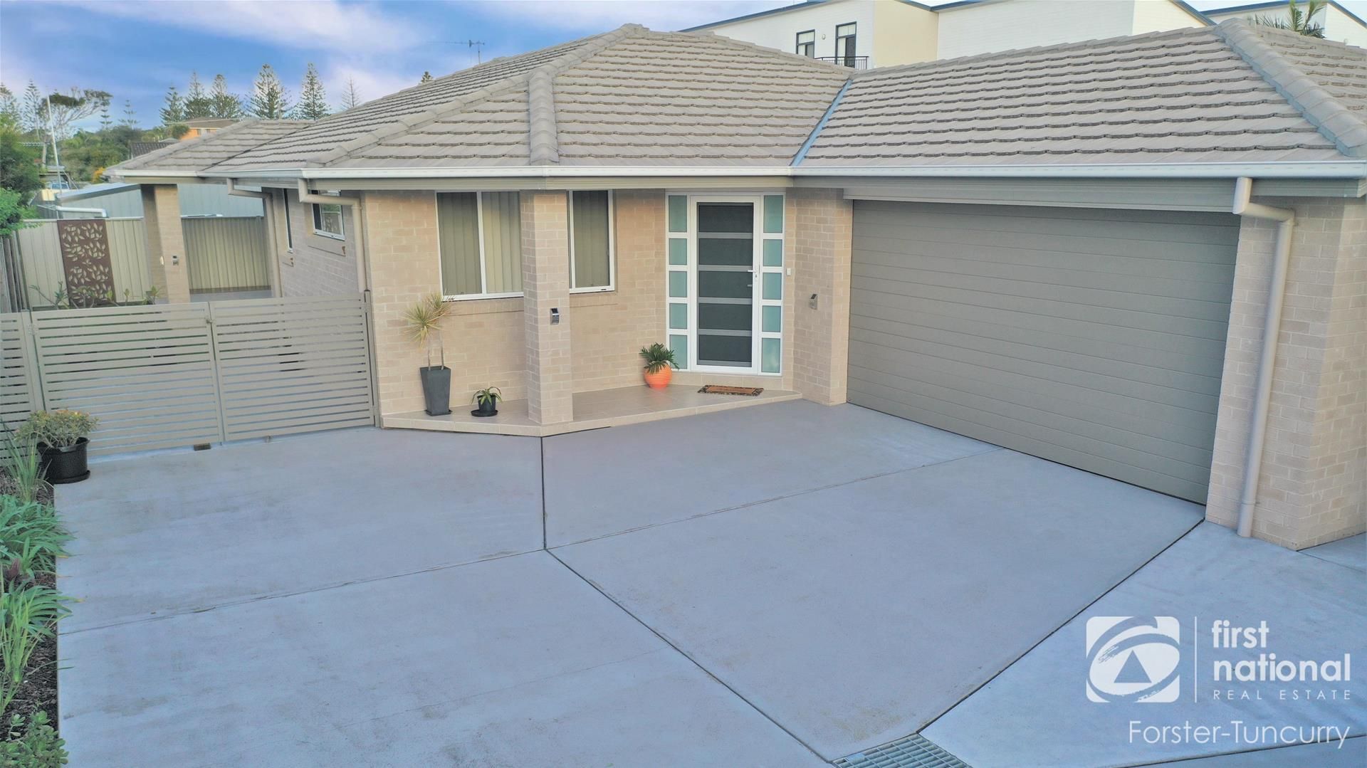 2/41 Parkes Street, Tuncurry NSW 2428, Image 0