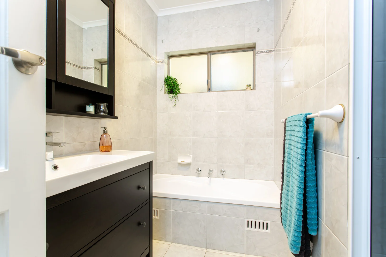 Additional image 9 of 16 Lochside Drive, West Lakes SA 5021