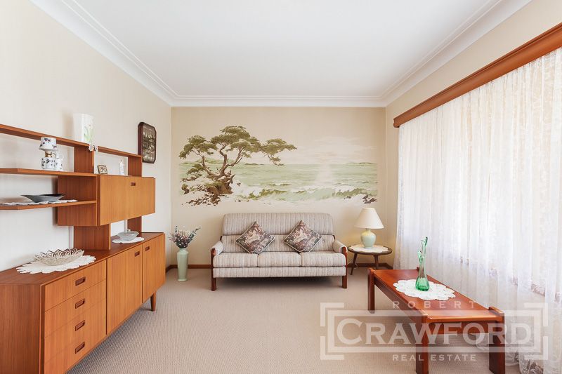 4 Cheryl Close, Elermore Vale NSW 2287, Image 2